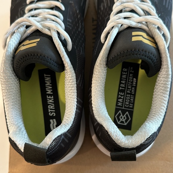 Strike mvmnt - Picture 5 of 6